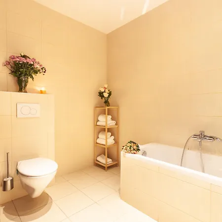 U Zamku アパート