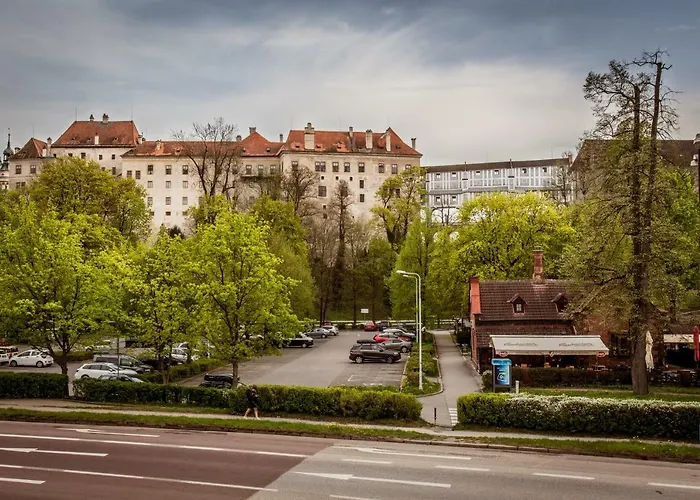 아파르트마니 U 잠쿠 아파트 *